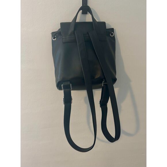 Wild Fable Black Faux Leather Mini Backpack Drawstring Flap Adjustable Straps OS - Picture 2 of 6